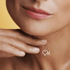Mads Z Tender Love Bogstavs 14kt Guld Vedhæng m. Diamanter