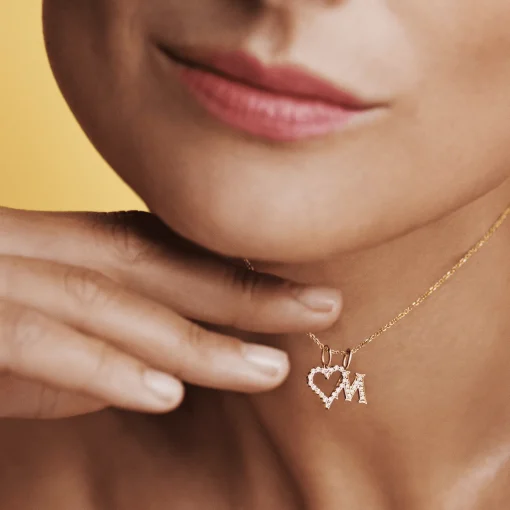 Mads Z Tender Love Bogstavs 14kt Guld Vedhæng m. Diamanter