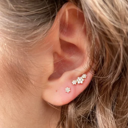 MARIA TASH Three Flower Garland Diamond Stud Earring 18k