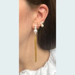 The Earring Shop Baila Perle Ørering Med Kæder - FW2027